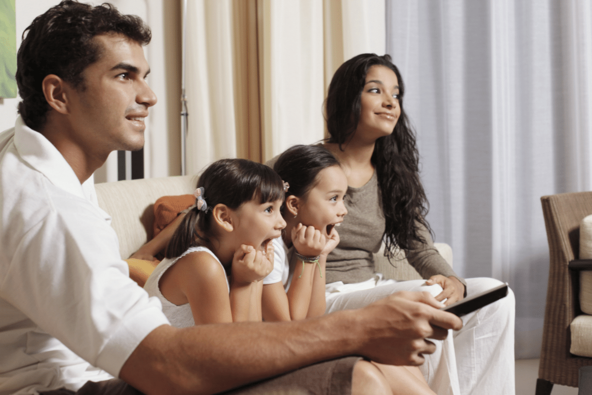 Analyse des phénomènes de séries : pourquoi certaines captivent-elles le public ?