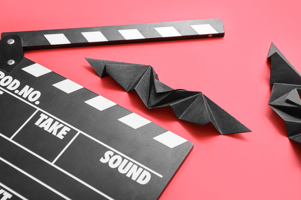 Les secrets du succès des séries à suspense : intrigue, mystère et personnages complexes