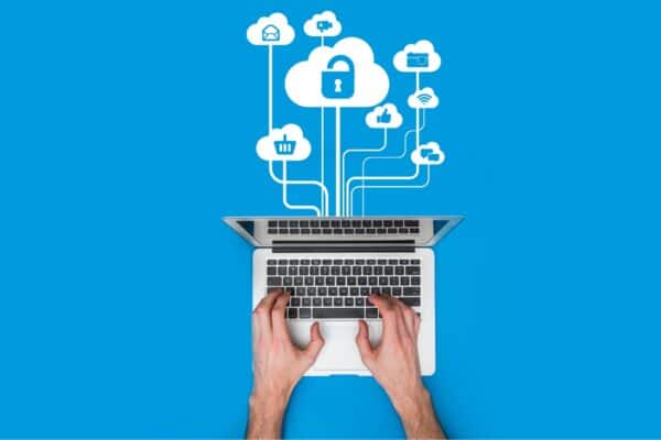 Sécurité en ligne : pourquoi il est temps de choisir un VPN payant plutôt que gratuit ?