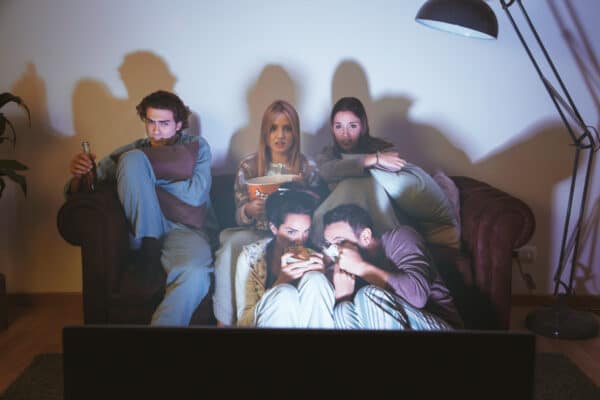 Séries et psychologie : quel est l’impact des personnages sur le public ?